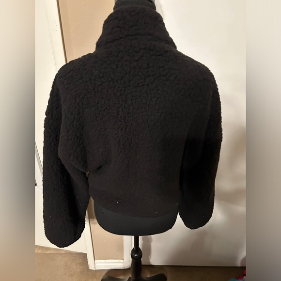 Express Cropped Fleece Teddy Jacket XS Black - Picture 2 of 5